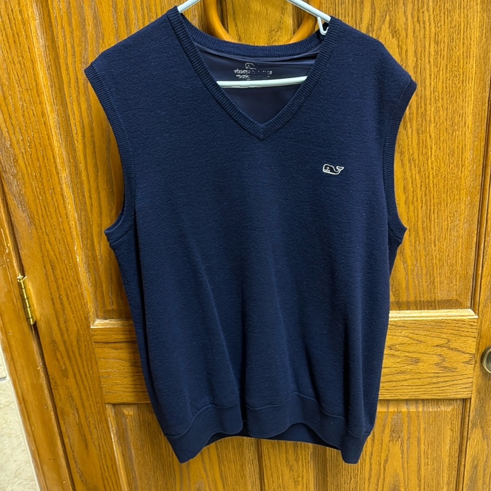 Men’s Vineyard Vines Vest